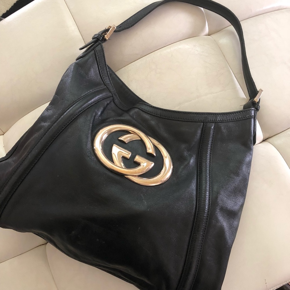 Authentic GUCCI GG 100% LEATHER BAG